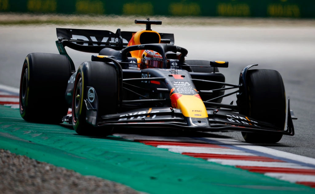 Chris Graythen / Getty Images