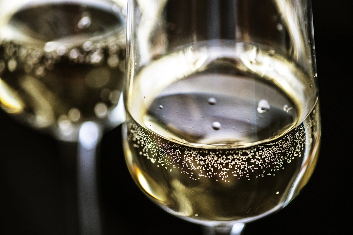Игристое вино из ЮАР Cap Classique постепенно выходит на один уровень с просекко и кавой и становится еще одной альтернативой шампанскому