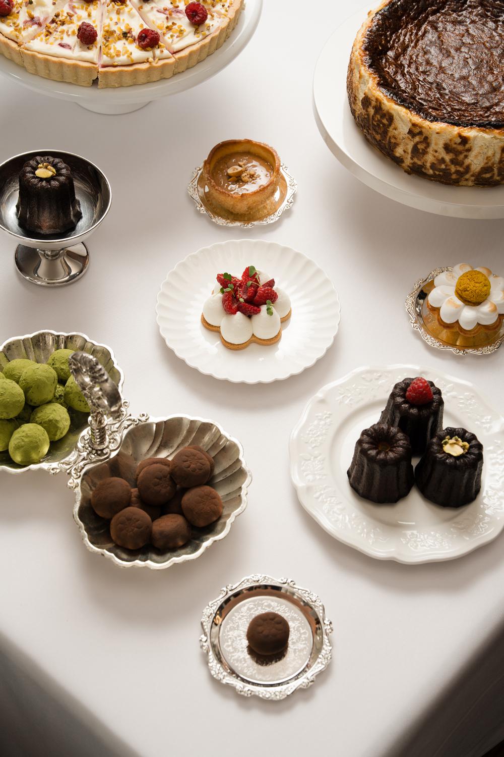 Десерты ресторана Michèle