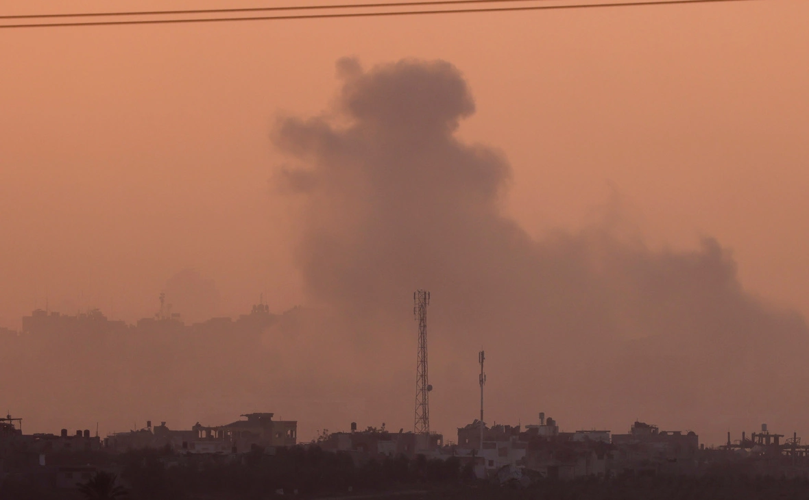 Ronen Zvulun / Reuters