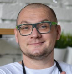 Сергей Леонов