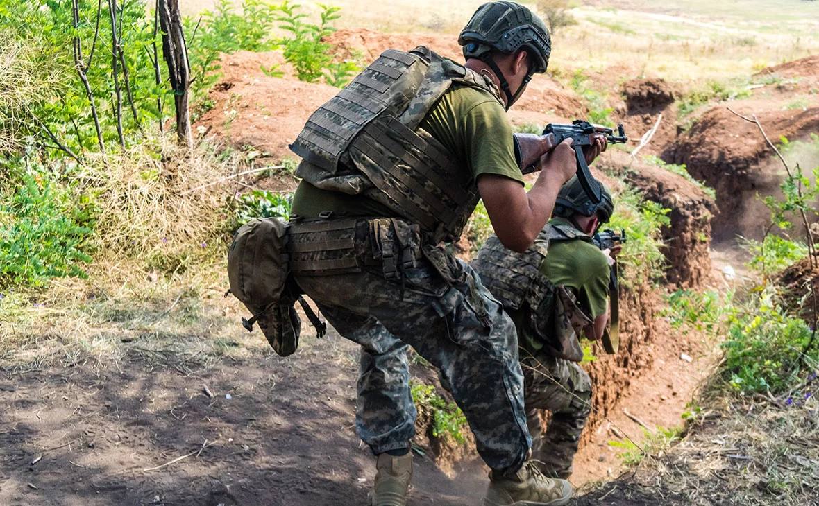 Jose HERNANDEZ Camera 51 / Shutterstock