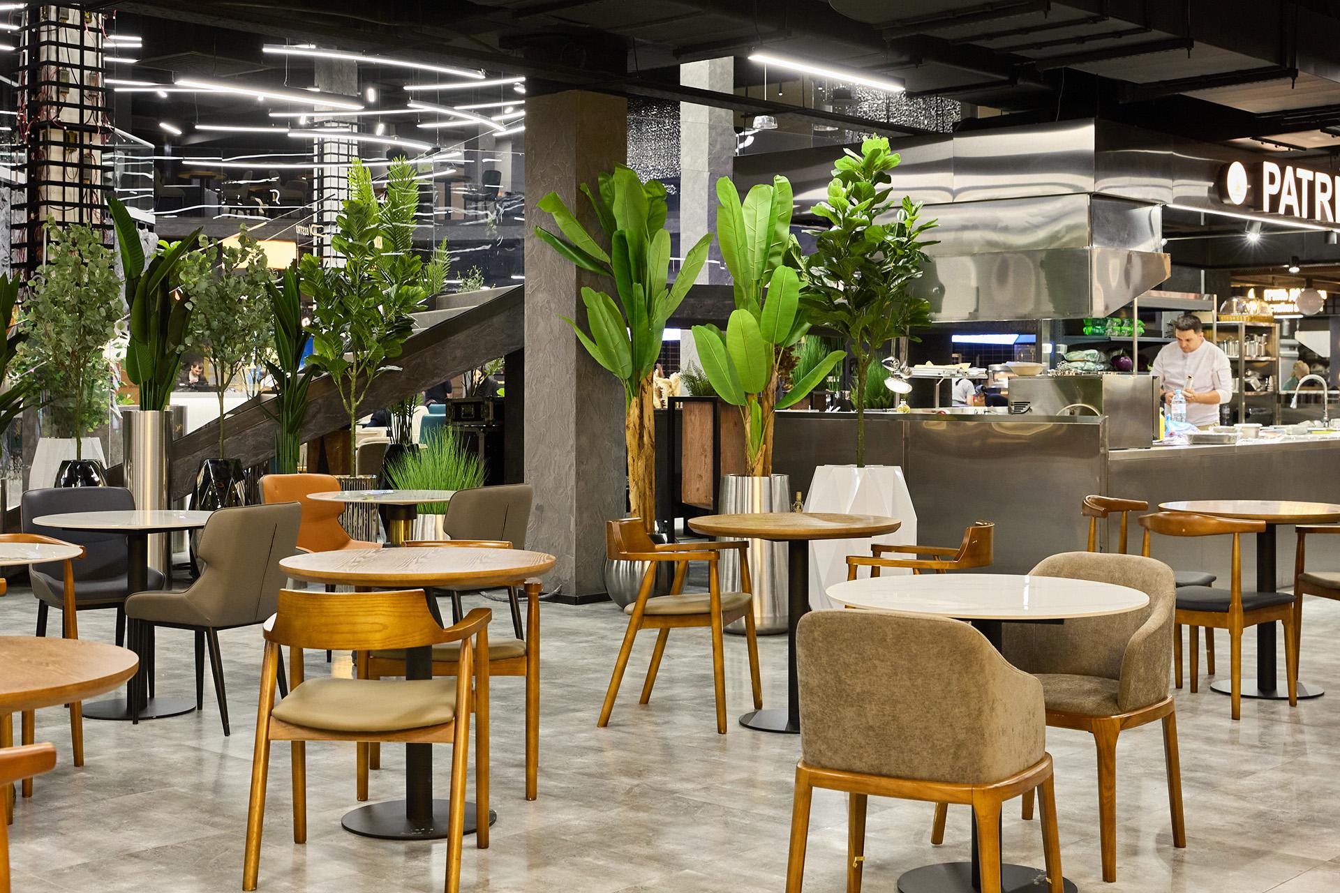 Интерьер фудхолла Eat Arena