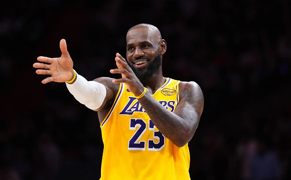  Rich Storry / Getty Images