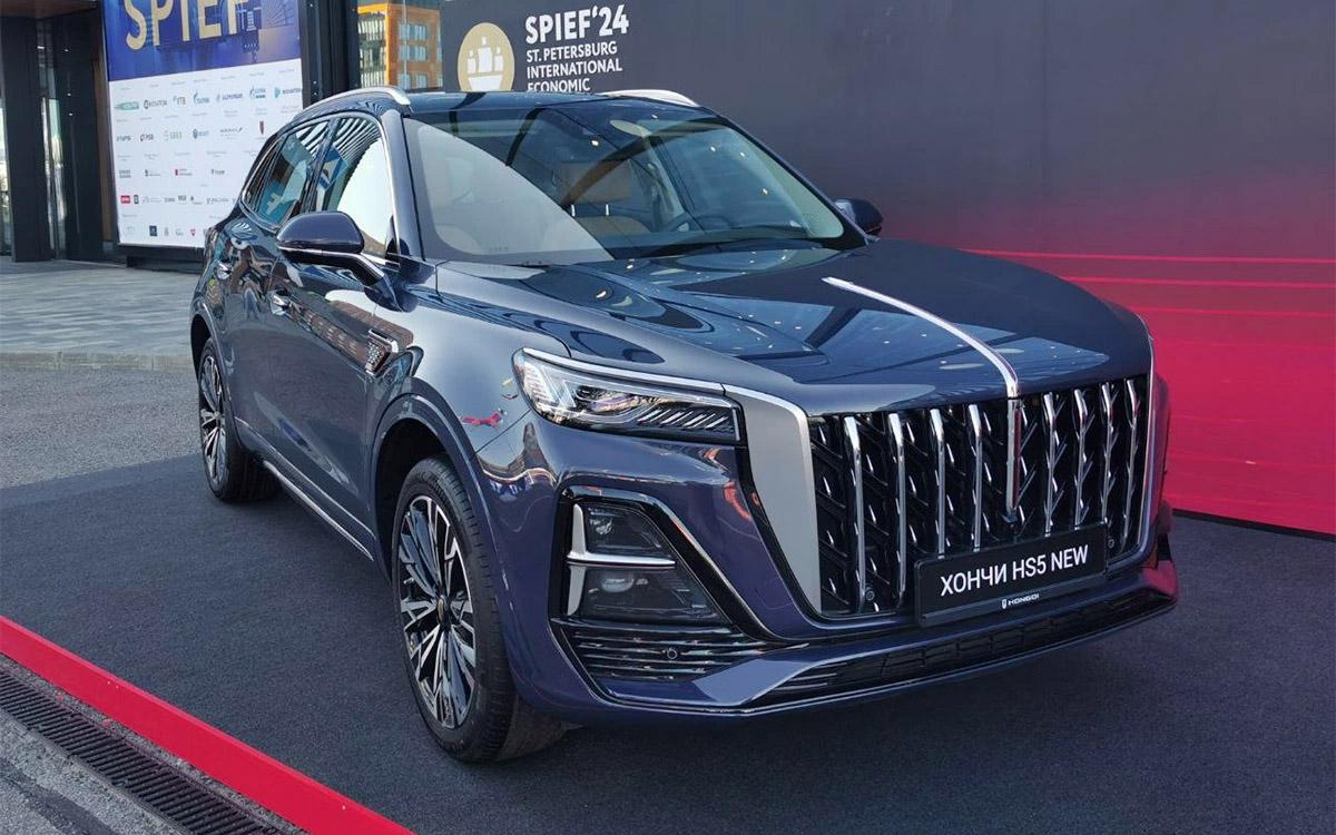 На каких машинах пройдет автопробег БРИКС+. Участвуют 20 стран