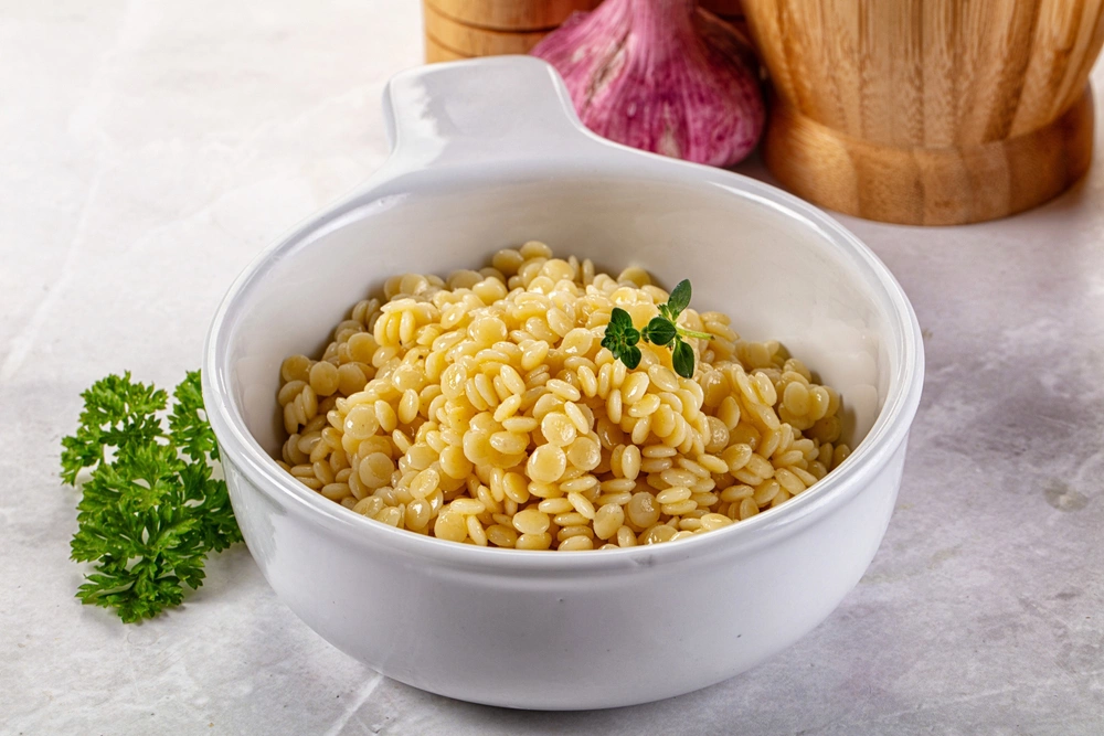 Птитим может использоваться для приготовления супов или салатов, а также быть гарниром