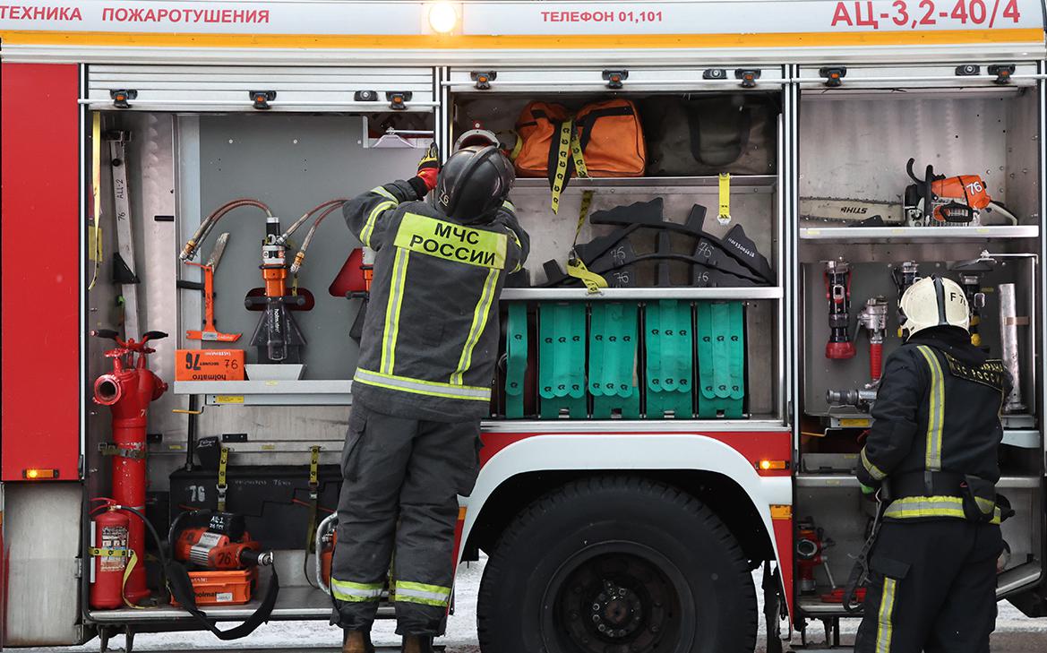 В Москве загорелся один из крупнейших хлебокомбинатов в России