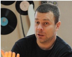 Жене ростовского блогера Сергея Резника не разрешили защищать мужа в суде