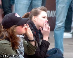 "Брось курить сегодня": Москва отказывается от курения