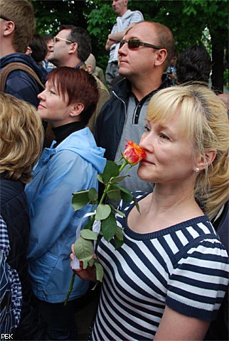 Многотысячная прогулка по московским бульварам 