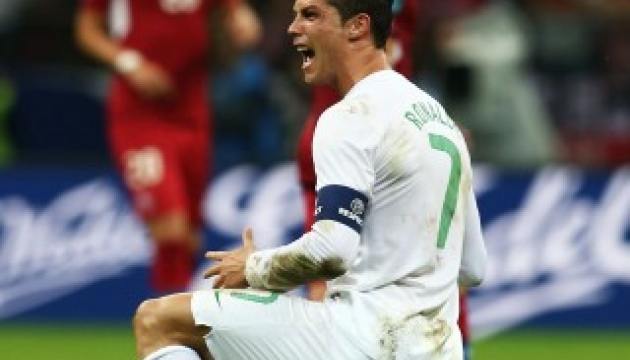 Сборная Португалии - первый полуфиналист Евро-2012