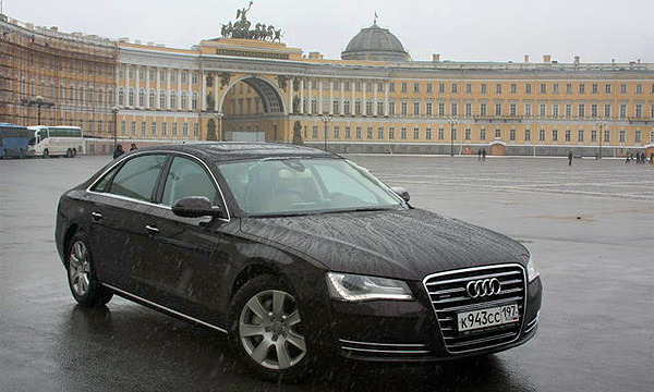 Тест-драйв Audi A8. Долгая дорога в Санкт-Петербург