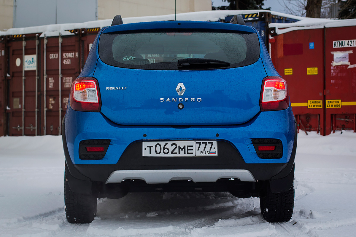 Чуть свысока. Тест-драйв Renault Sandero Stepway :: Autonews