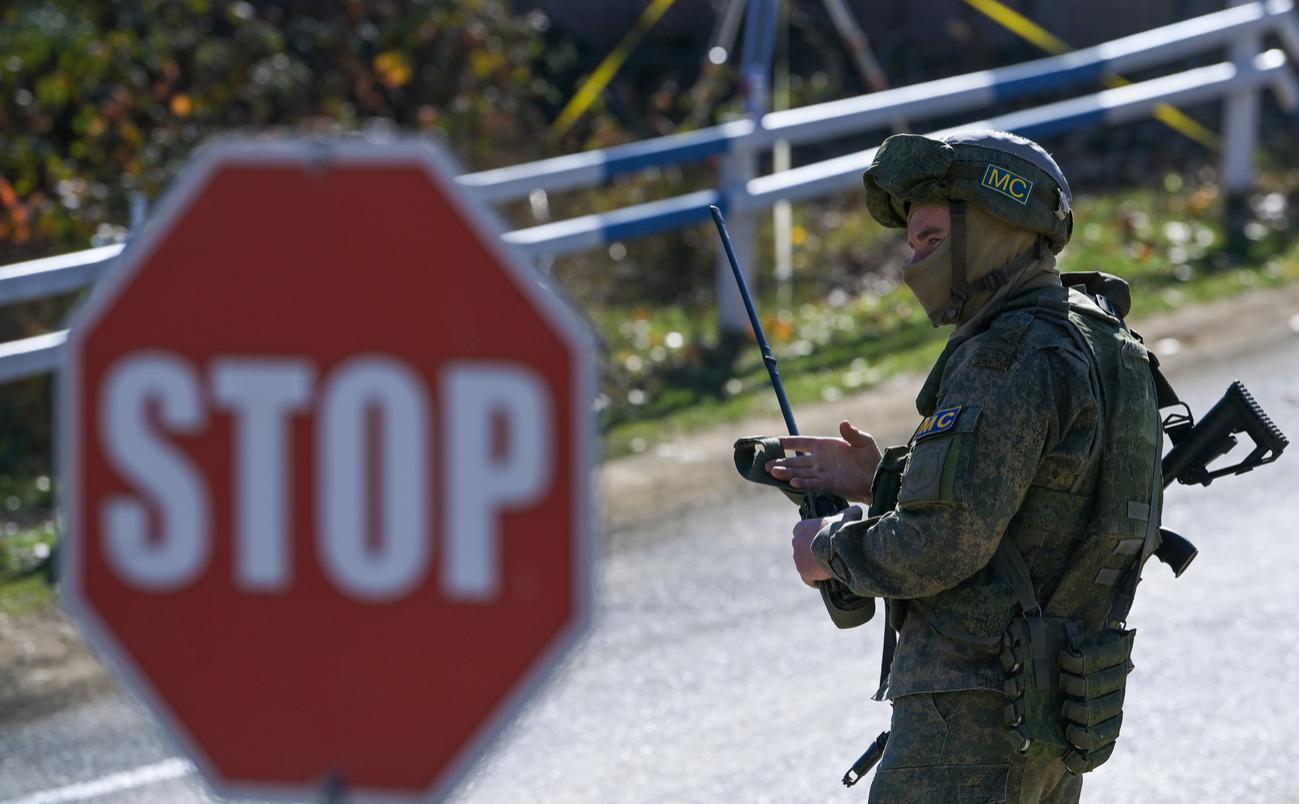 Полянский назвал причину блокировки заявления ООН по Лачинскому коридору"/>













