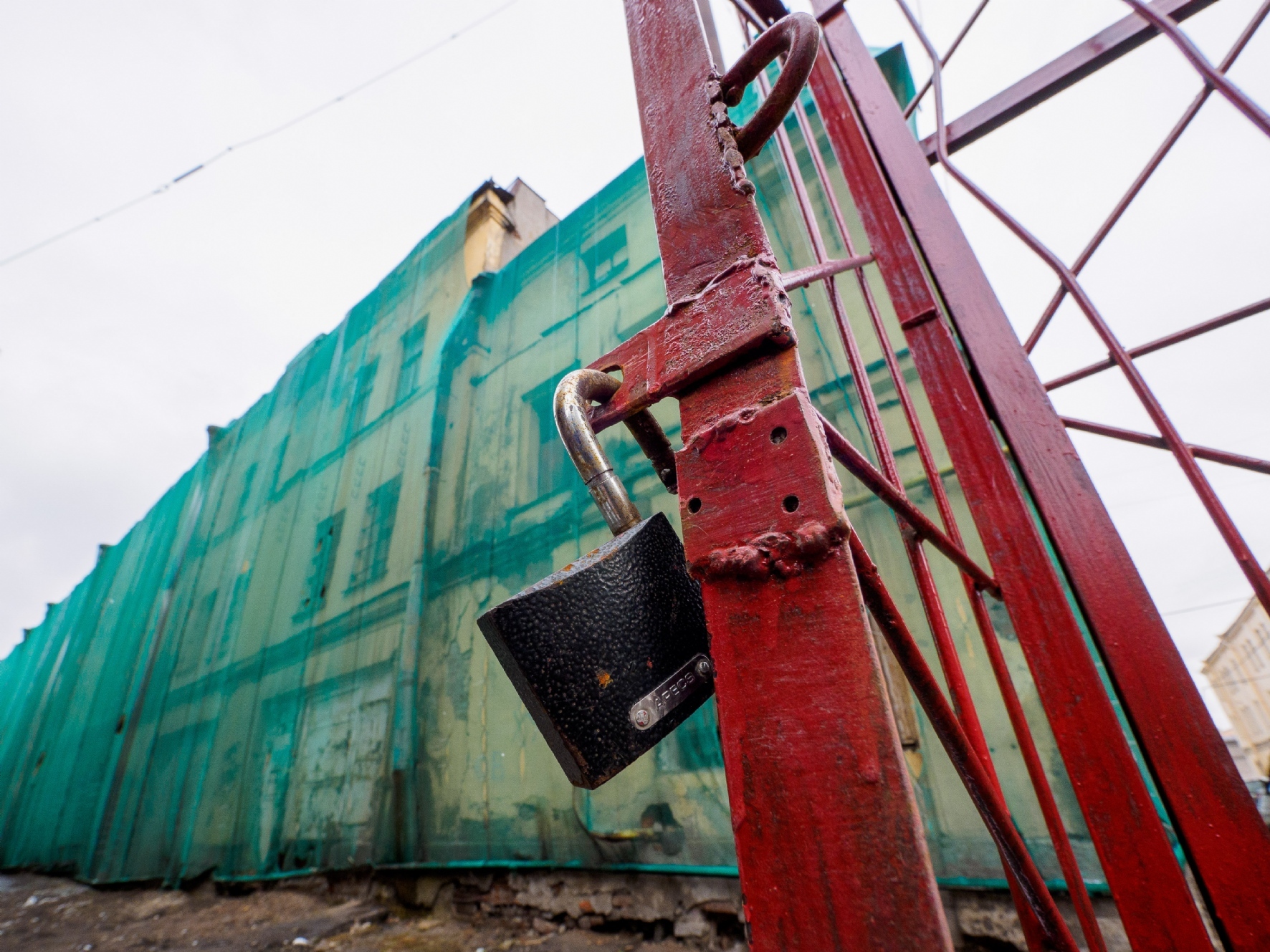 Территория Апраксина двора