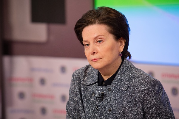 Губернатор Наталья Комарова еще не подписала необходимые документы после резонансного решения Думы