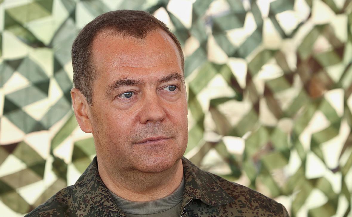 Дмитрий Медведев