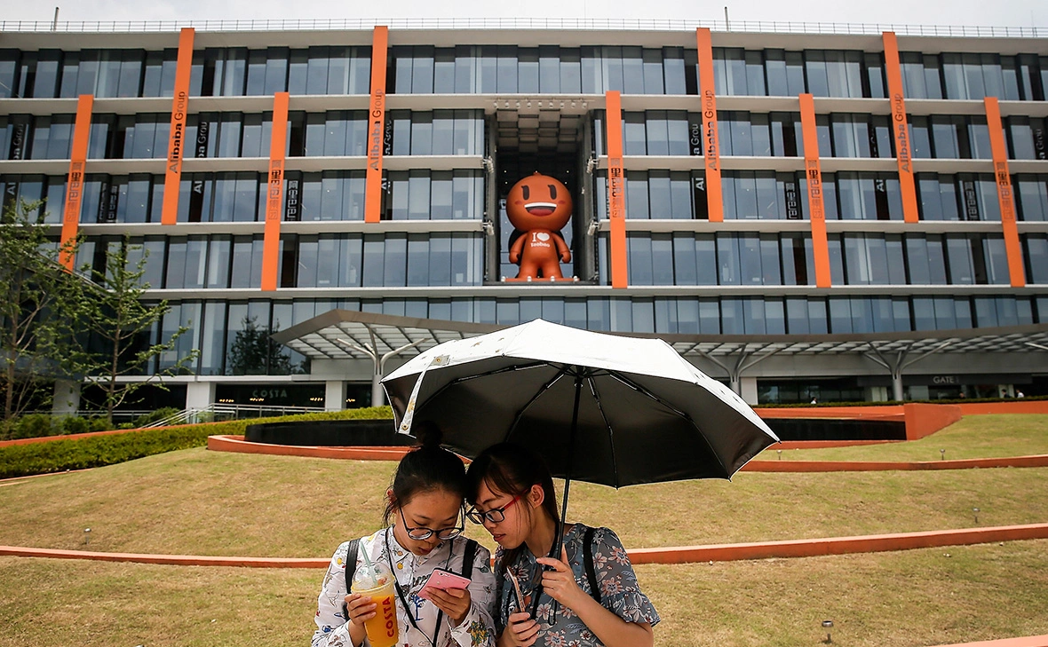 Wang He / Getty Images