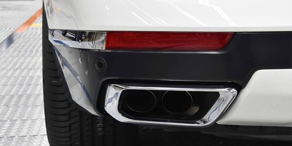 BMW впервые показала серийный кроссовер X7