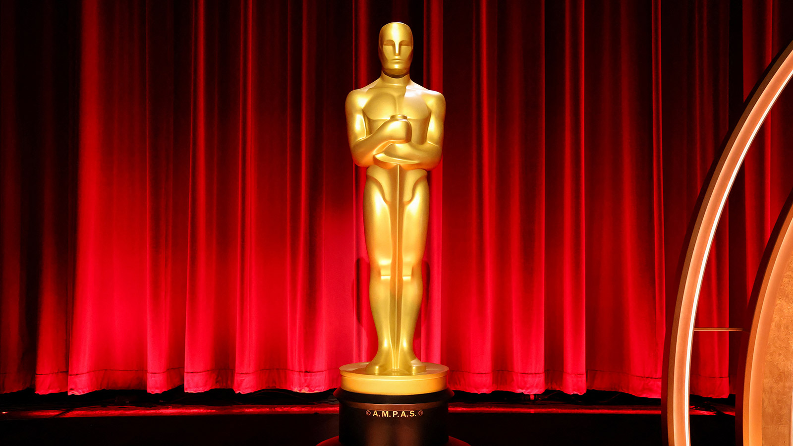 <p>Продюсер Джанет Янг&nbsp;открывает церемонию объявления номинантов&nbsp;96-й премии &laquo;Оскар&raquo;. 23 января 2024 года</p>
