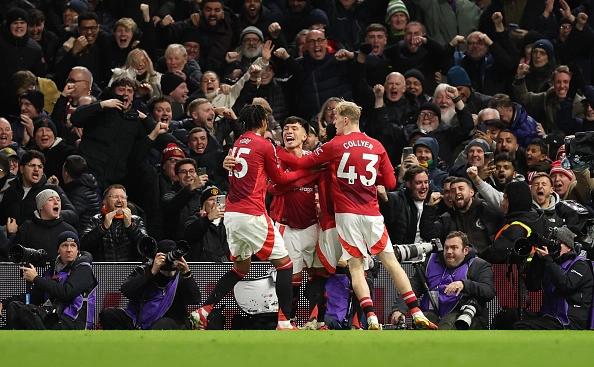  Clive Rose / Getty Images