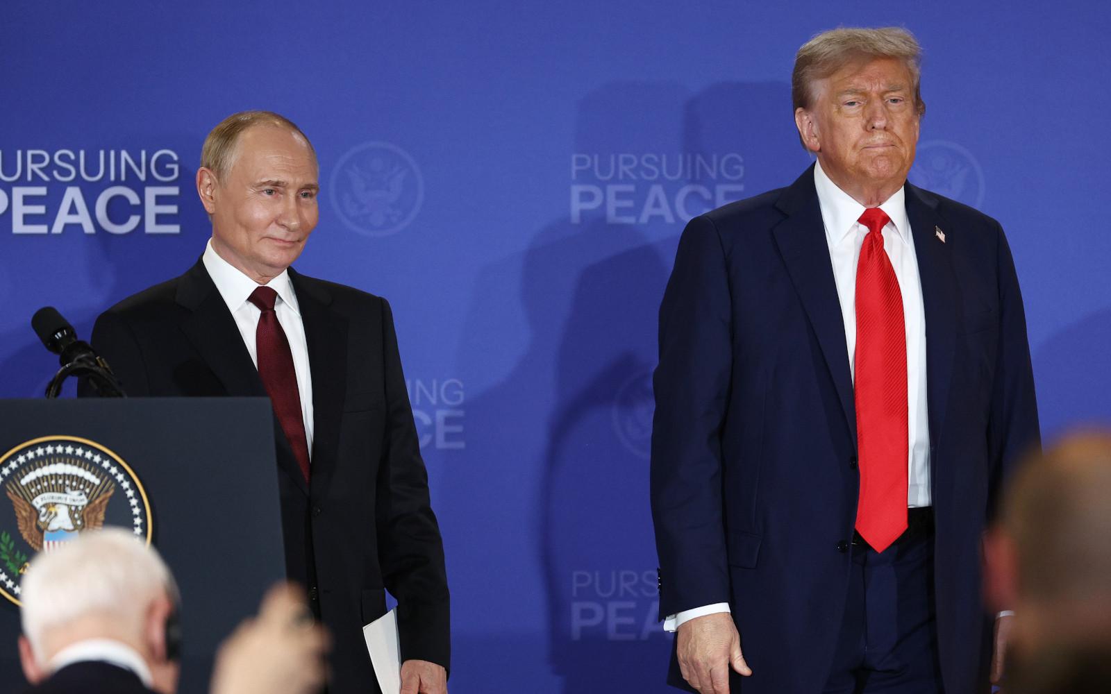 Президент России Владимир Путин и президент США Дональд Трамп