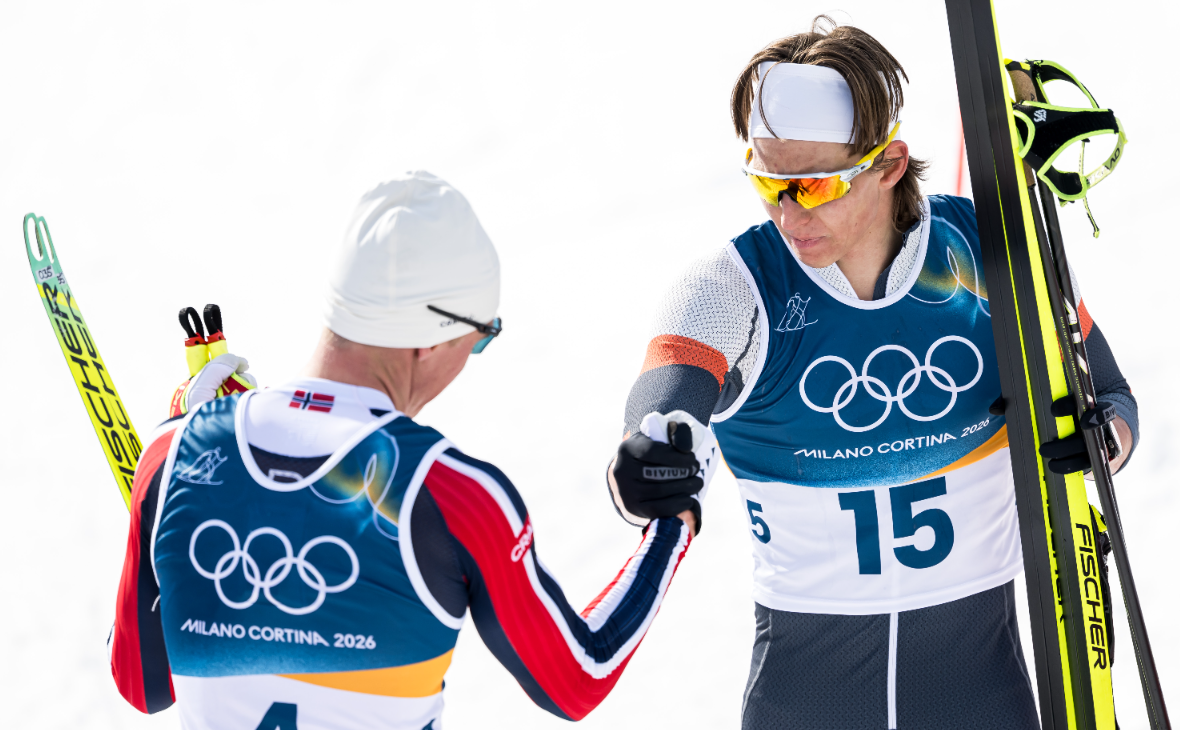 Савелий Коростелев (справа)