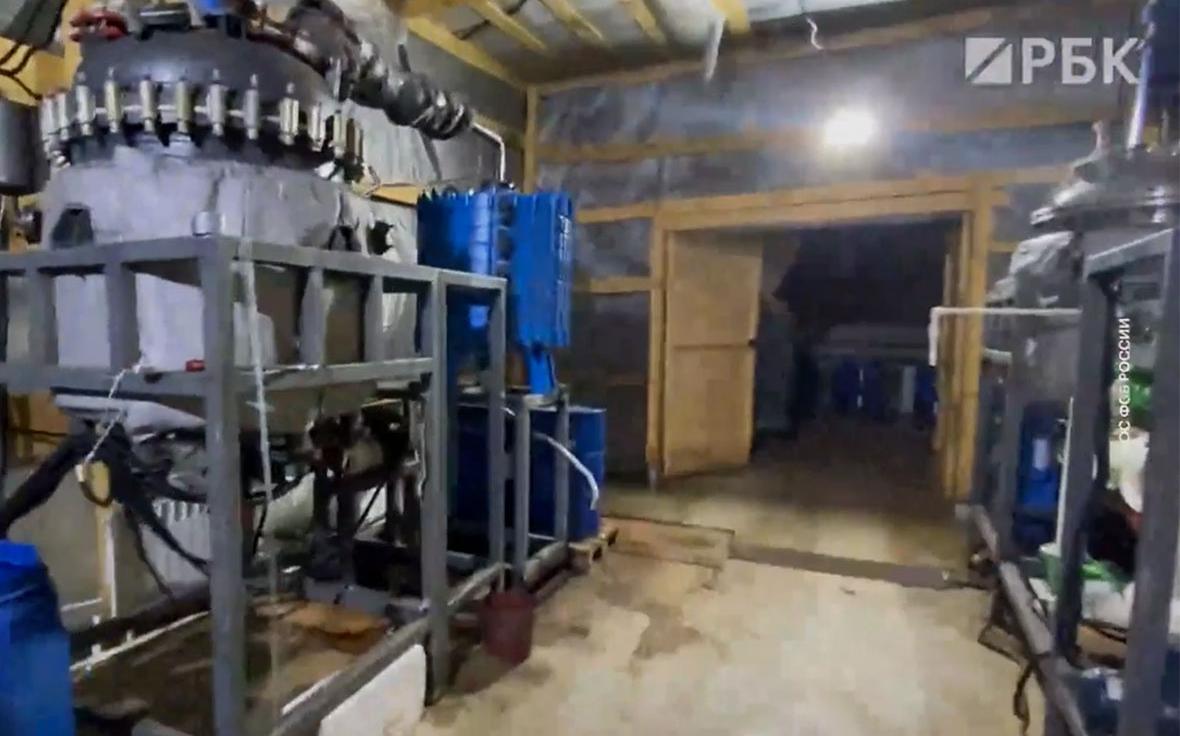 ФСБ в Тамбовской области задержала пять человек за производство мефедрона