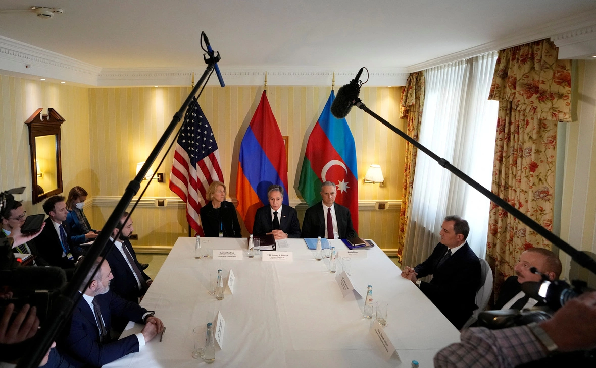 Petr David Josek / Reuters