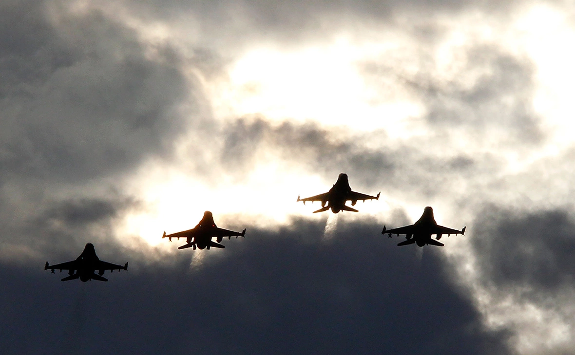 Geoff Burke / Getty Images