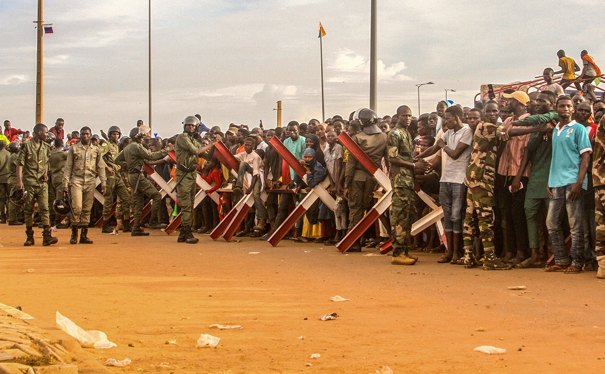 Mahamadou Hamidou / Reuters