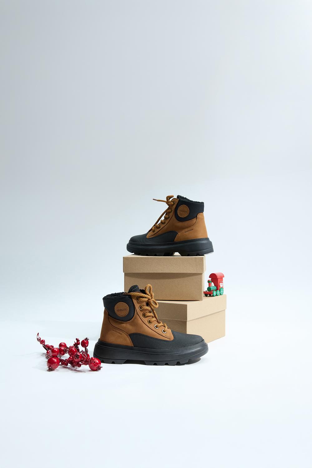 Детские ботинки Kiddartah, Geox