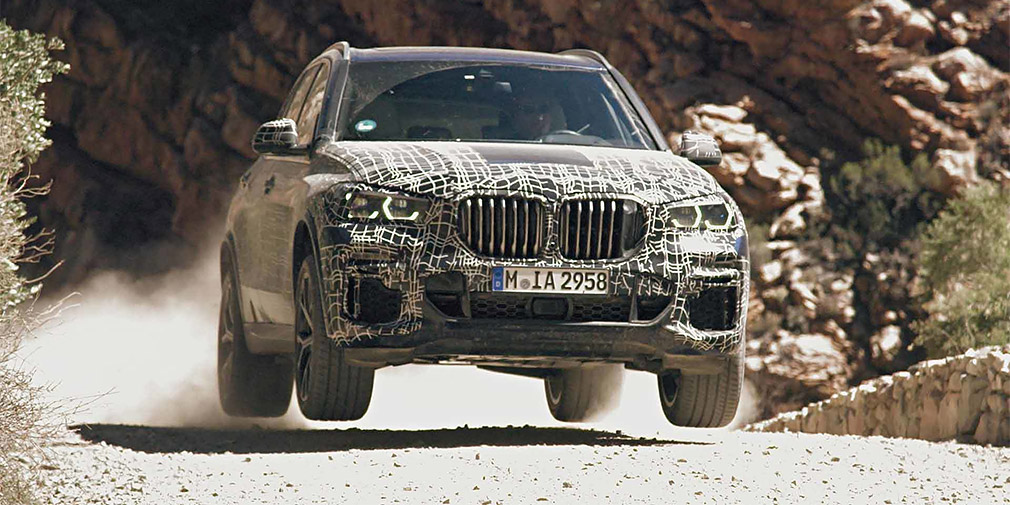 Новый BMW X5 показали на видео