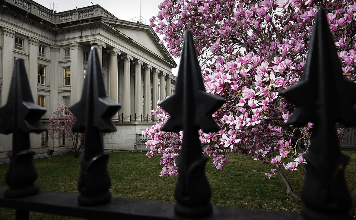 Chip Somodevilla / Getty Images