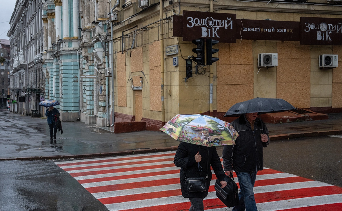 Carl Court / Getty Images