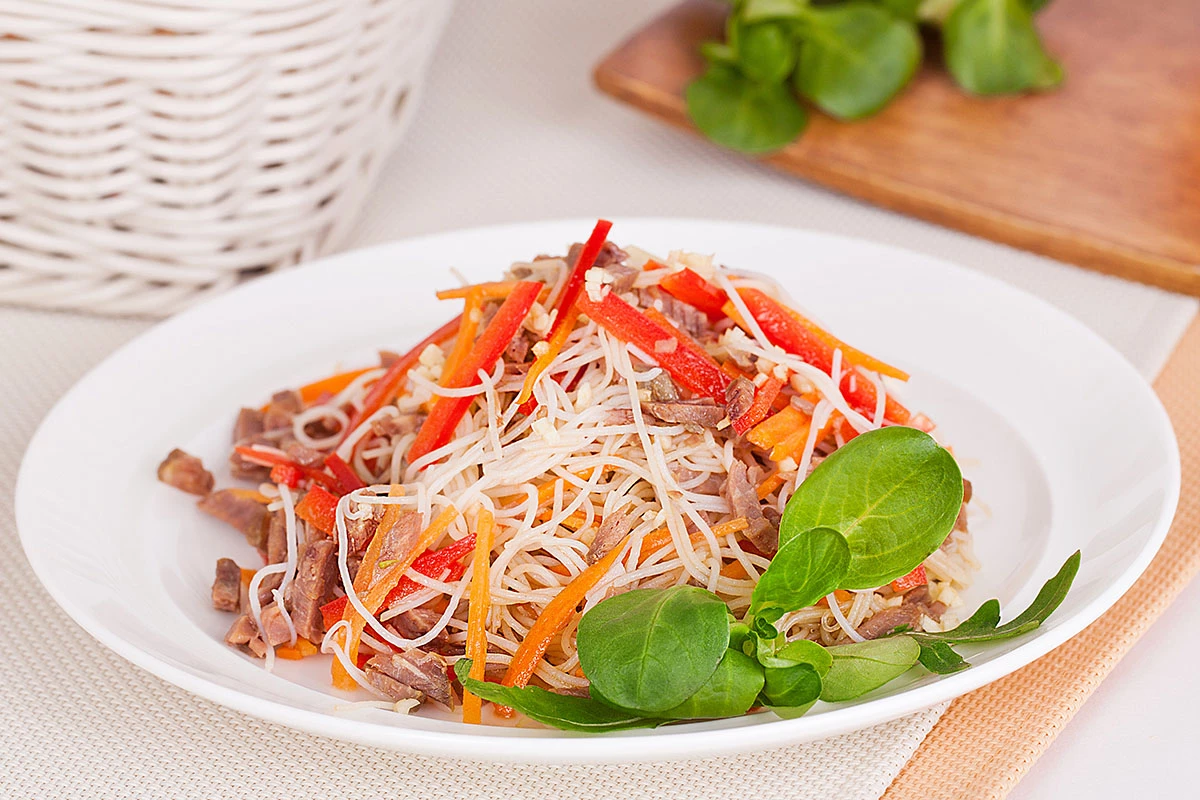 Салат со свининой «Довольная хрюша»