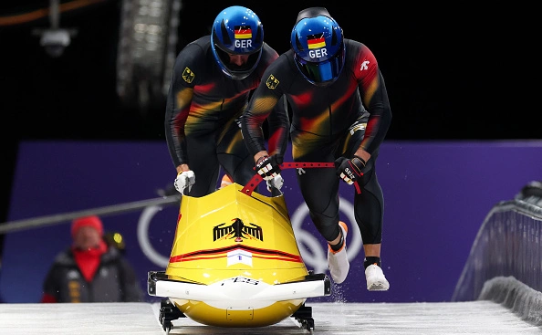  Al Bello / Getty Images