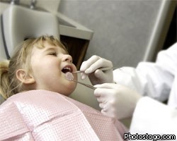 Врач-стоматолог избивала малолетних пациентов