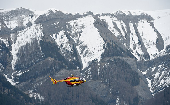 Поисково-спасательная операция на месте крушения Airbus A320 Germanwings