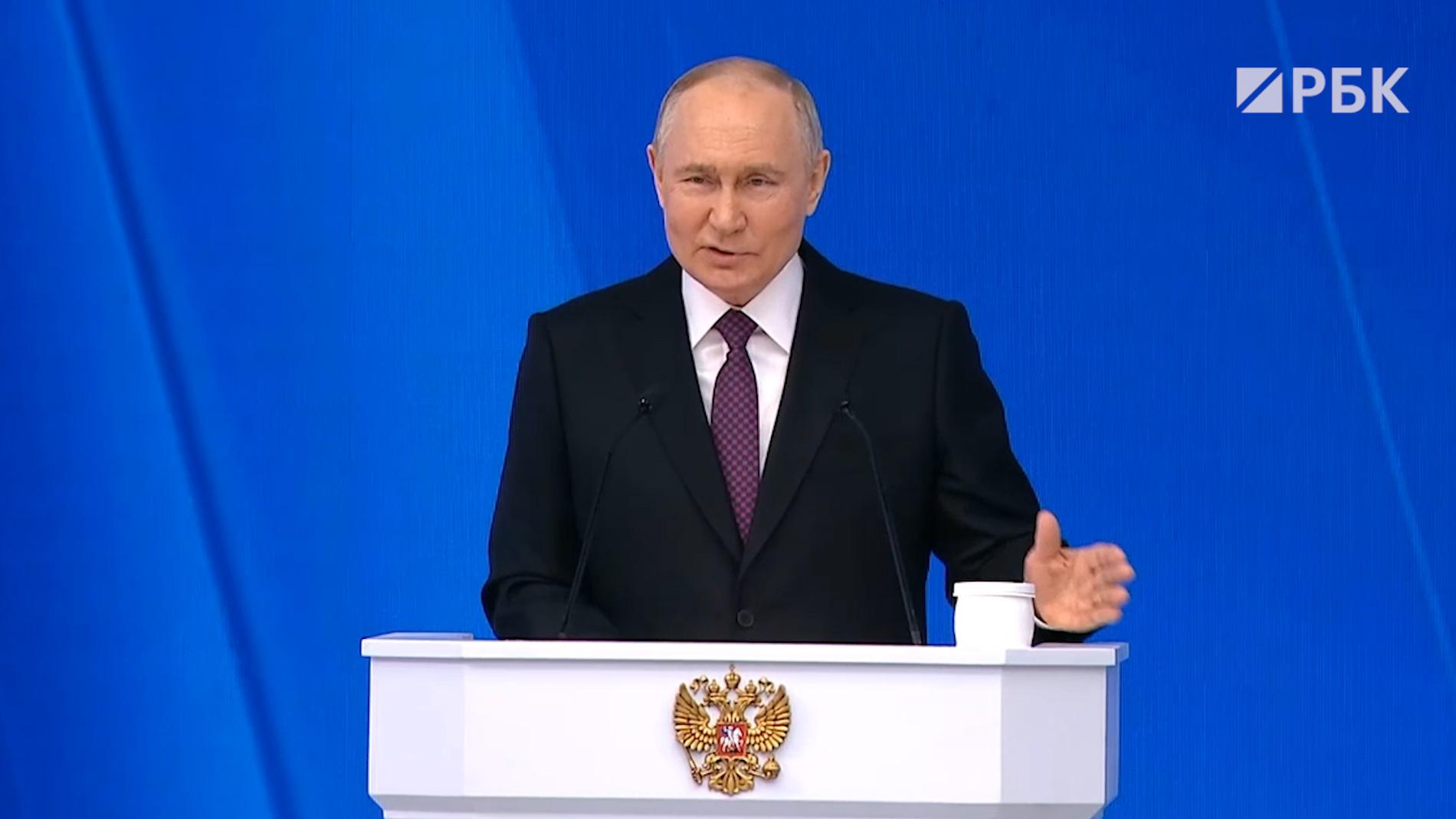 Путин напомнил о лозунге «Бросай пить — вставай на лыжи»