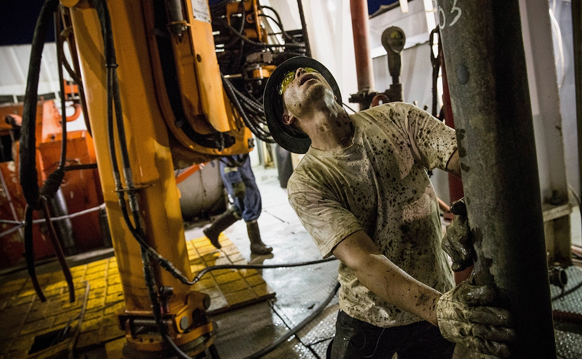 Andrew Burton / Getty Images