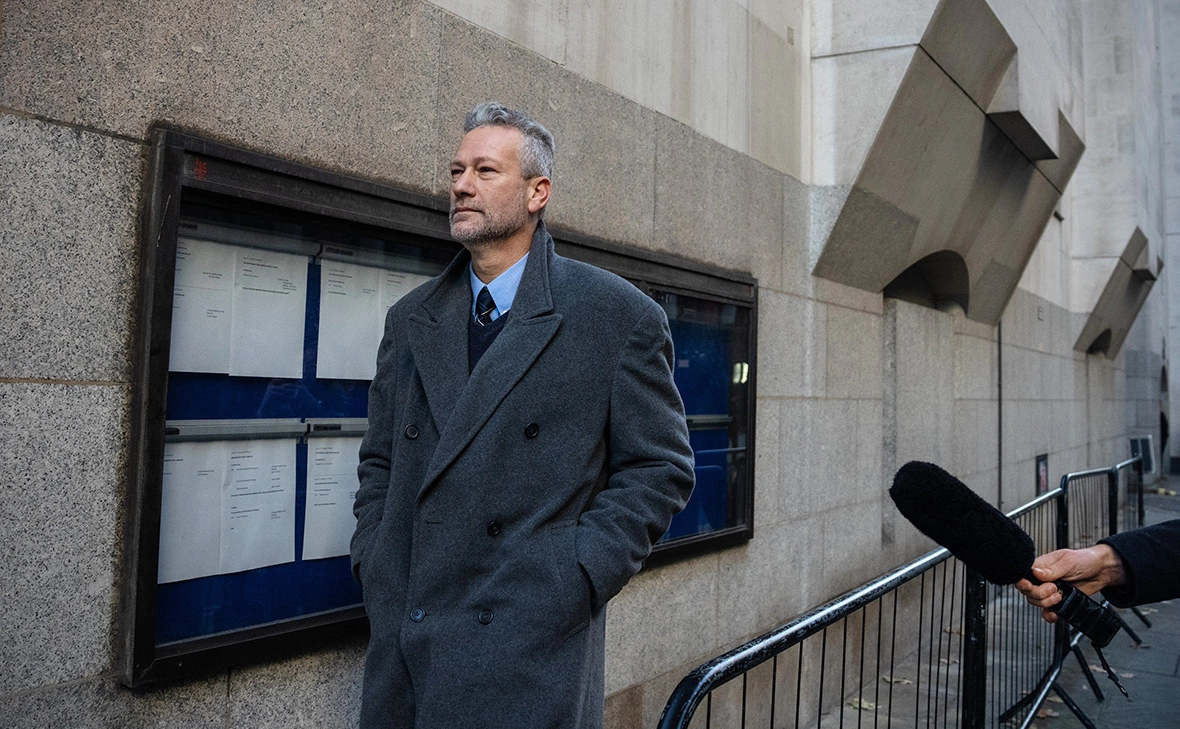 Carl Court / Getty Images