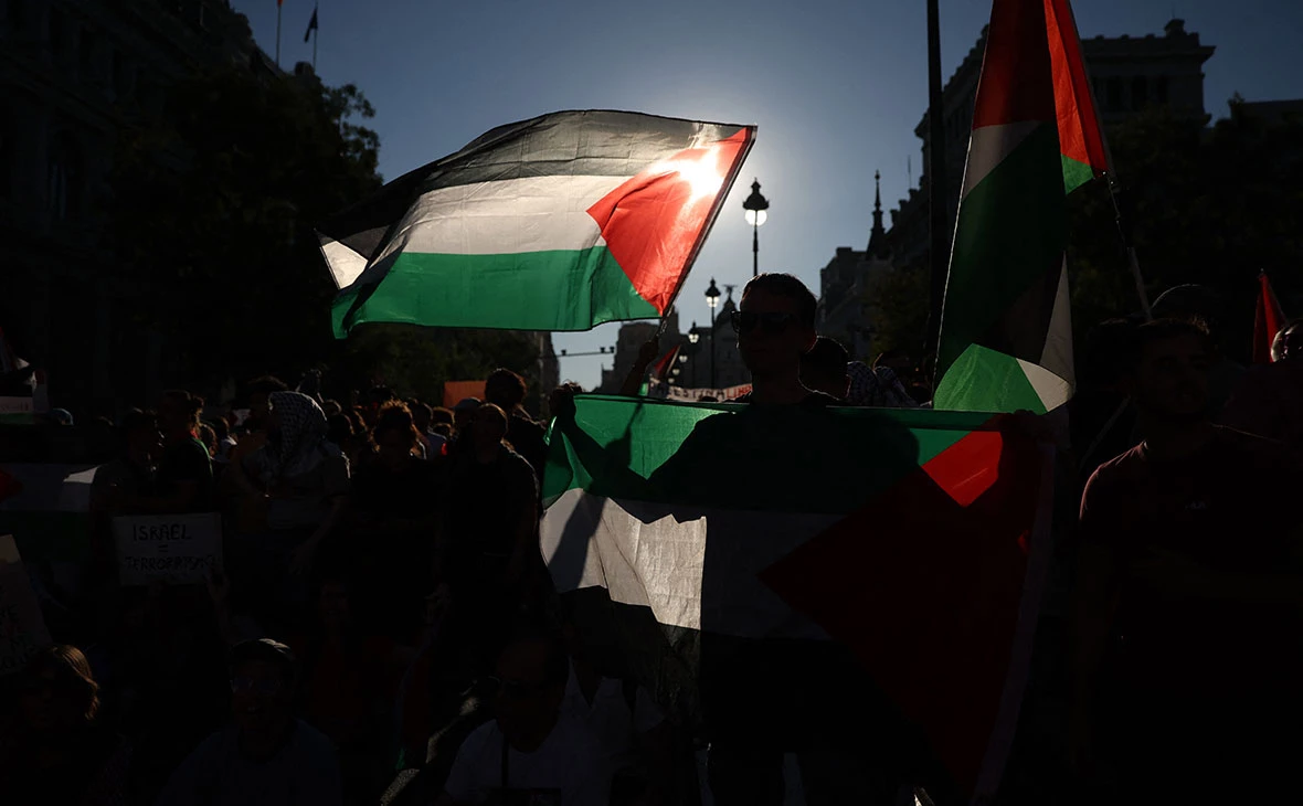 Bruna Casas / Reuters