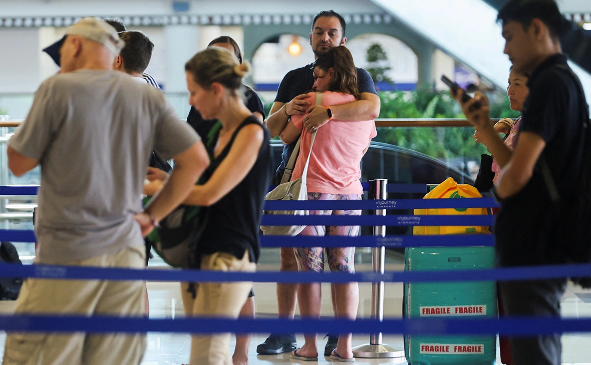 Johannes Christo / Reuters