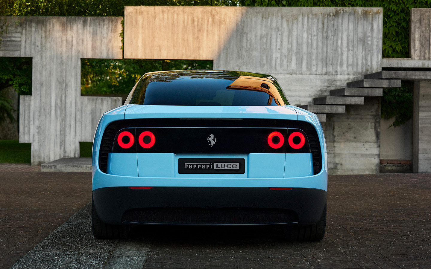 Круглые фонари Luce отсылают к классическим моделям&nbsp;Ferrari прошлых лет