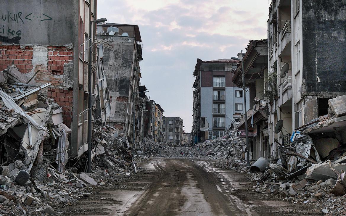 В Турции 612 человек стали фигурантами расследования после землетрясения