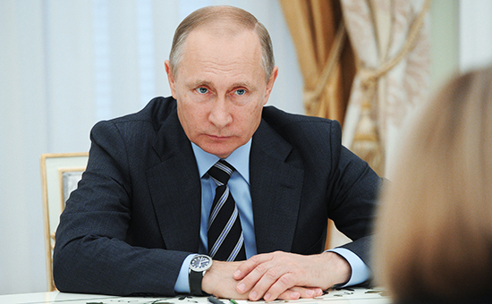 Президент России Владимир Путин ​во время встречи в&nbsp;Кремле с&nbsp;председателем Центральной избирательной комиссии
