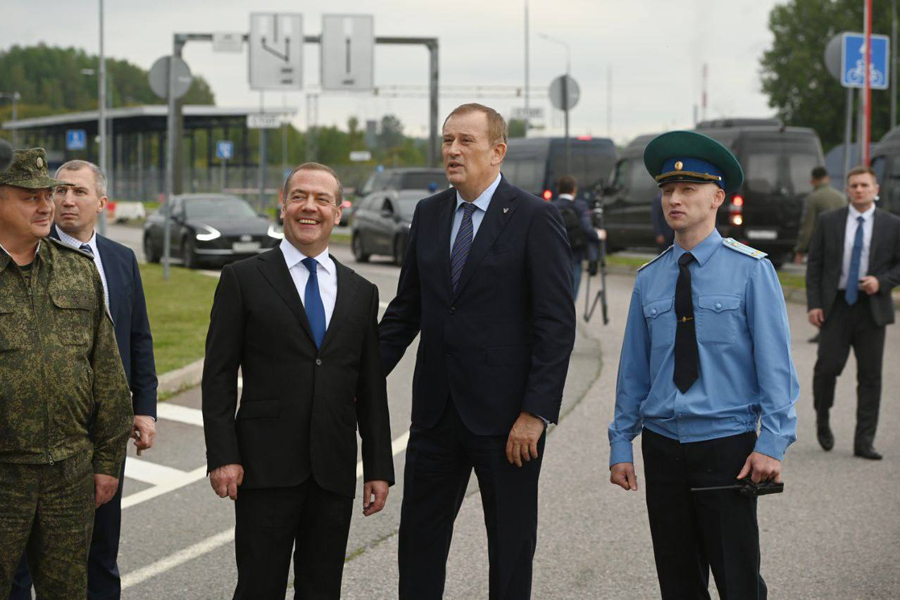 Дмитрий Медведев и Александр Дрозденко