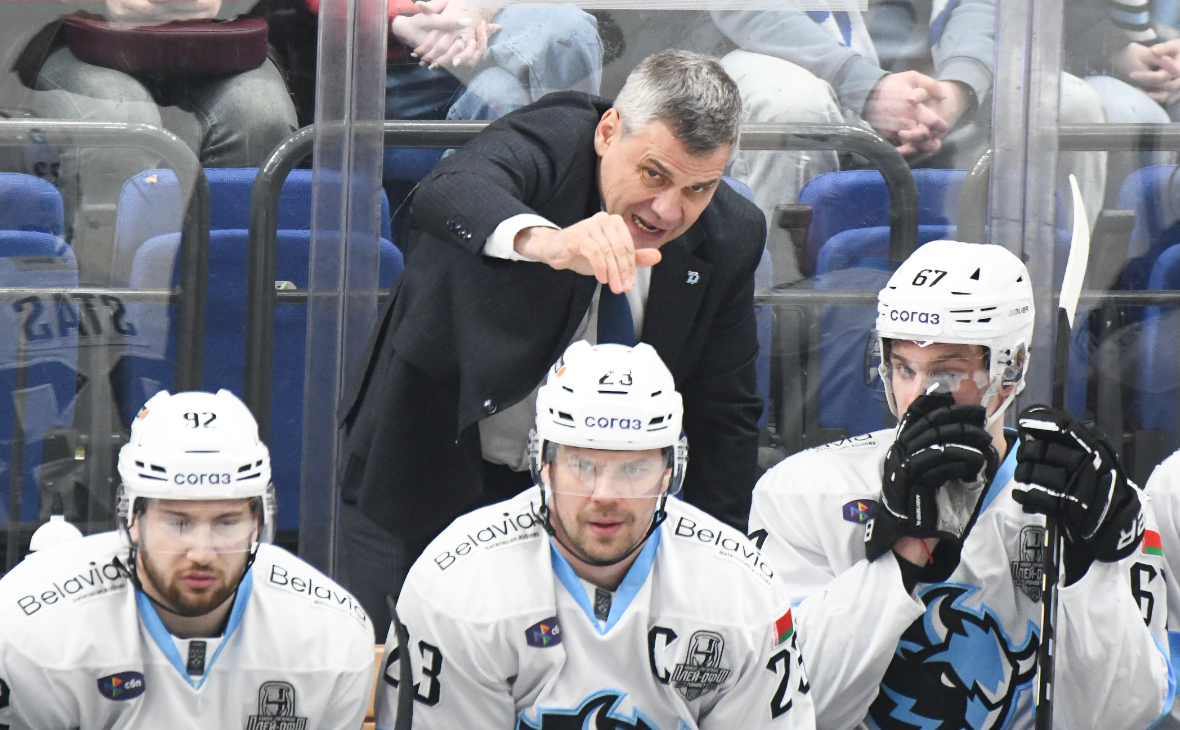 Дмитрий Квартальнов