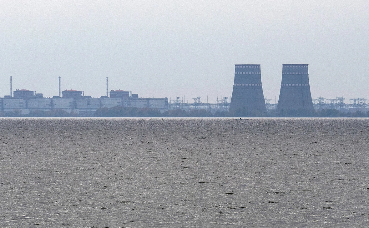 Carl Court / Getty Images